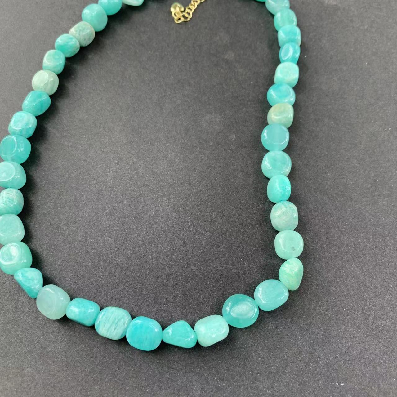 Colar com Pedras de Amazonite - Terapia da Mulher