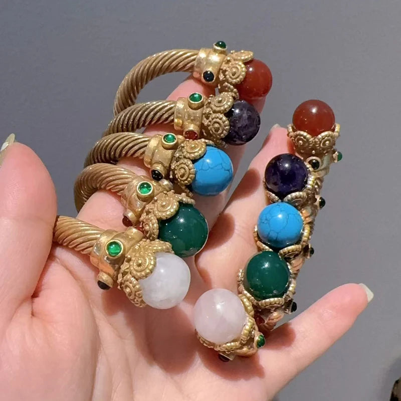 IndiaLux™ - Bracelete Vintage Indiano com Pedras Coloridas | Banho de Ouro e Design Cuff