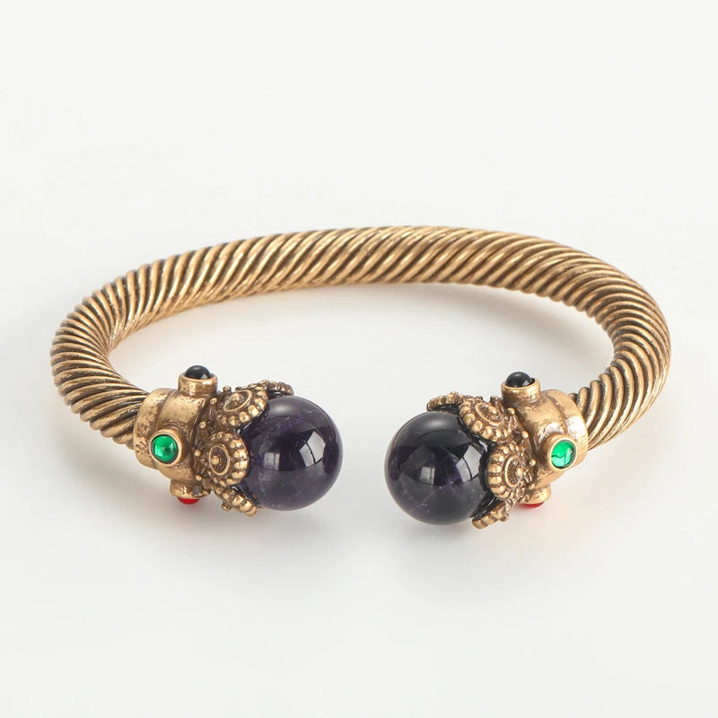 IndiaLux™ - Bracelete Vintage Indiano com Pedras Coloridas | Banho de Ouro e Design Cuff