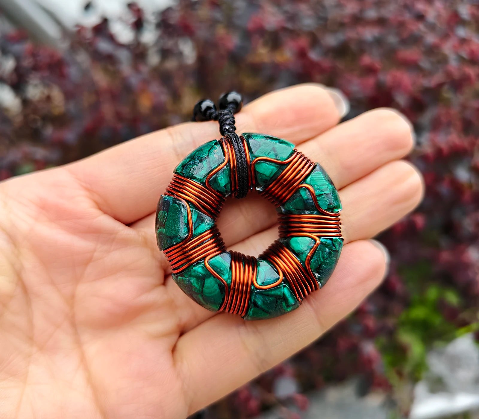 Núcleo Áureo™ | Gerador de Orgone Toroidal com Cristal Natural