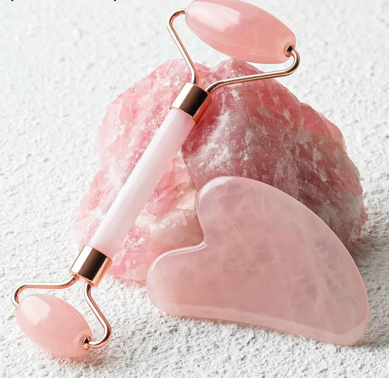 Kit Massagem Facial Quartzo Rosa RoseGlow™ | Roller & Gua Sha - Beleza e Amor-Próprio