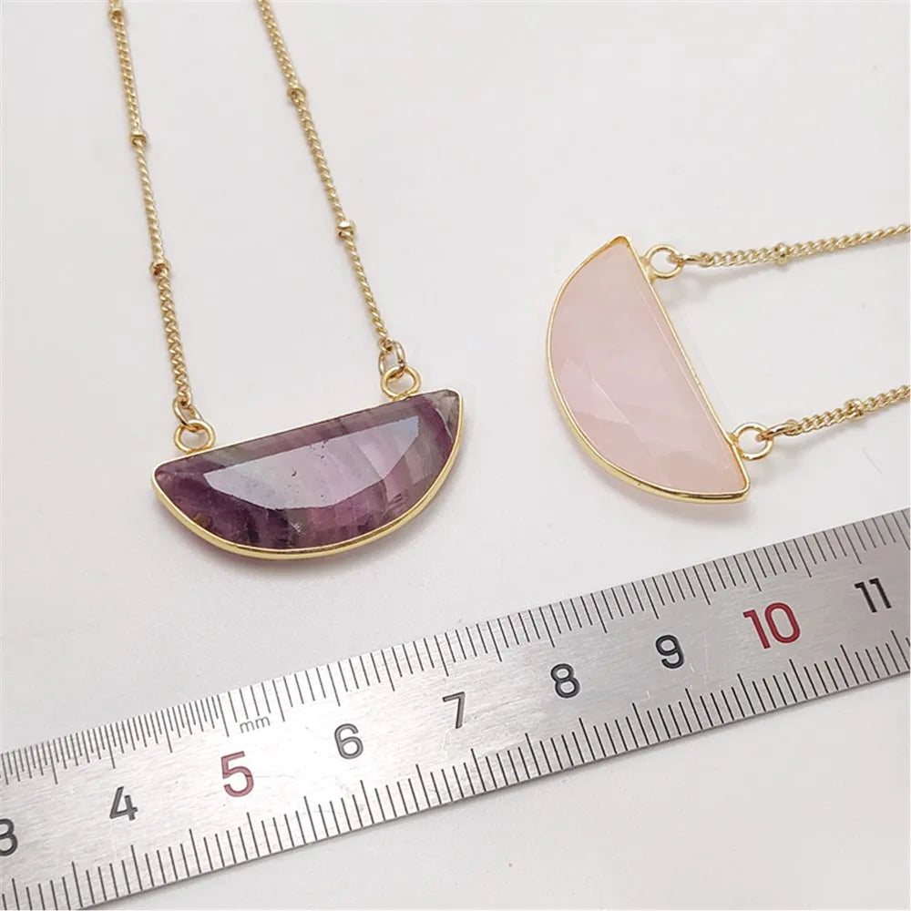 Colar de Cristal Natural com Corrente Satélite | Pingente Coração de Amazonita - CrystalHeart™