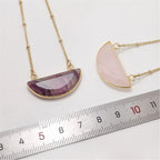 Colar de Cristal Natural com Corrente Satélite | Pingente Coração de Amazonita - CrystalHeart™