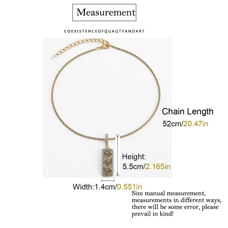 Colar de Camélia Vintage com Strass | Cobre Banhado a Ouro - CamelliaLux™